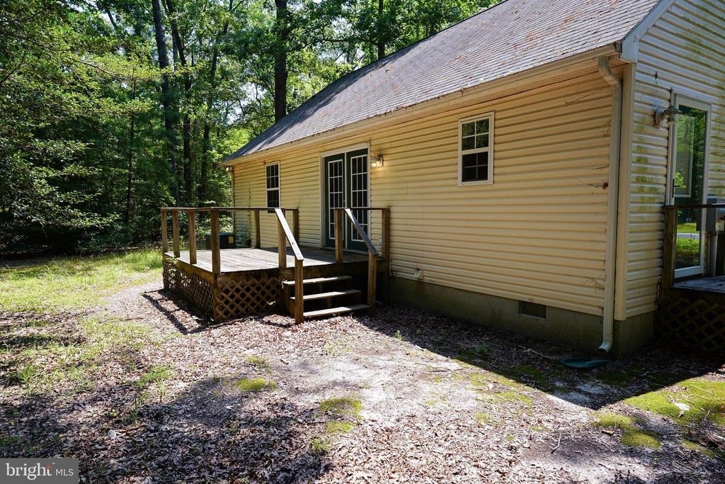 935 Queen Avenue - Photo 3