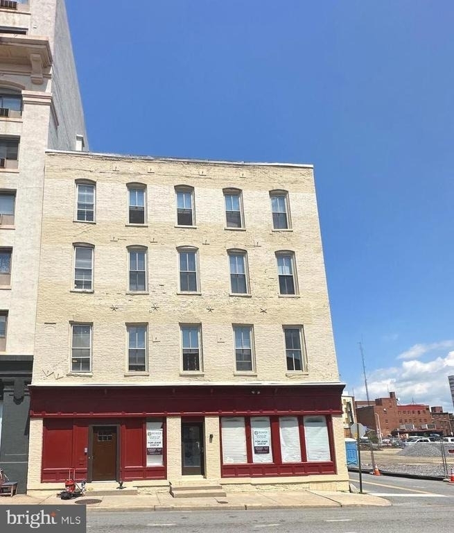 64 W Antietam Street - Photo 0