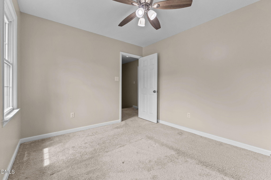 8318 Umstead Drive - Photo 32