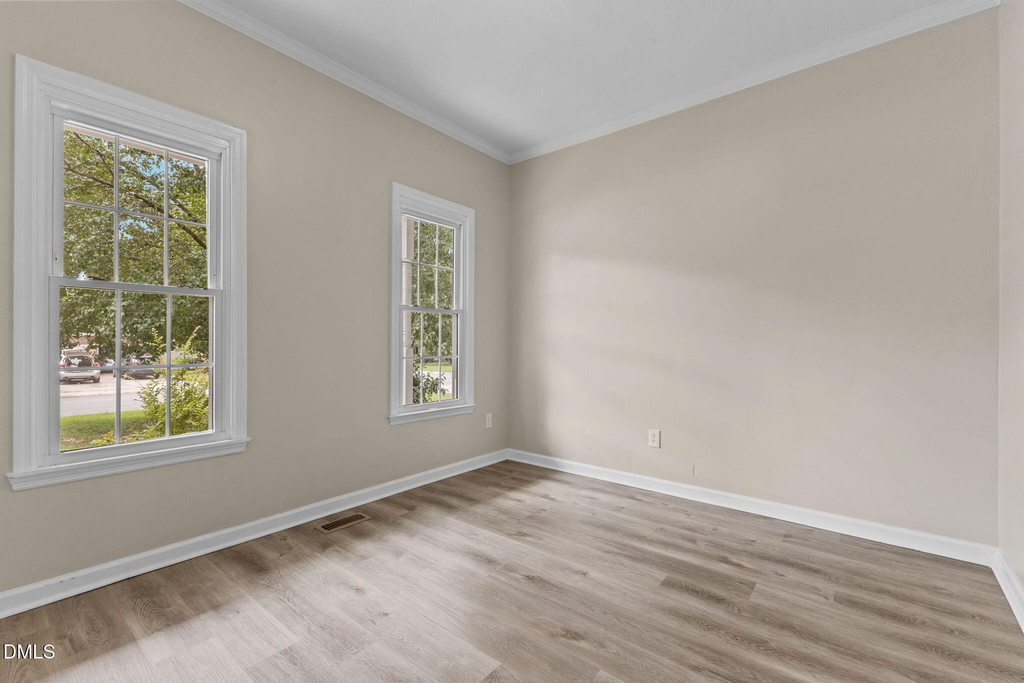 8318 Umstead Drive - Photo 13