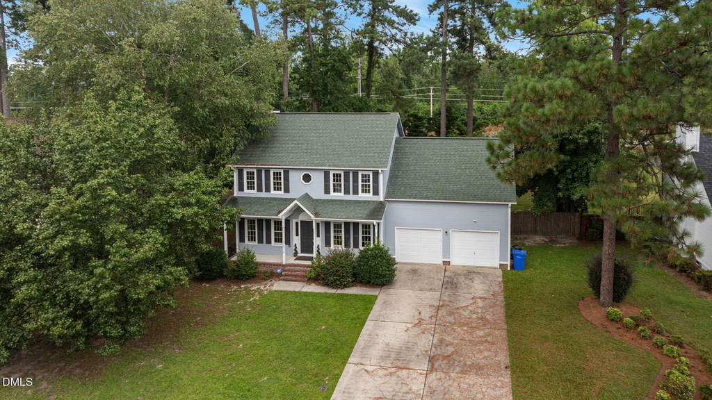 8318 Umstead Drive - Photo 3
