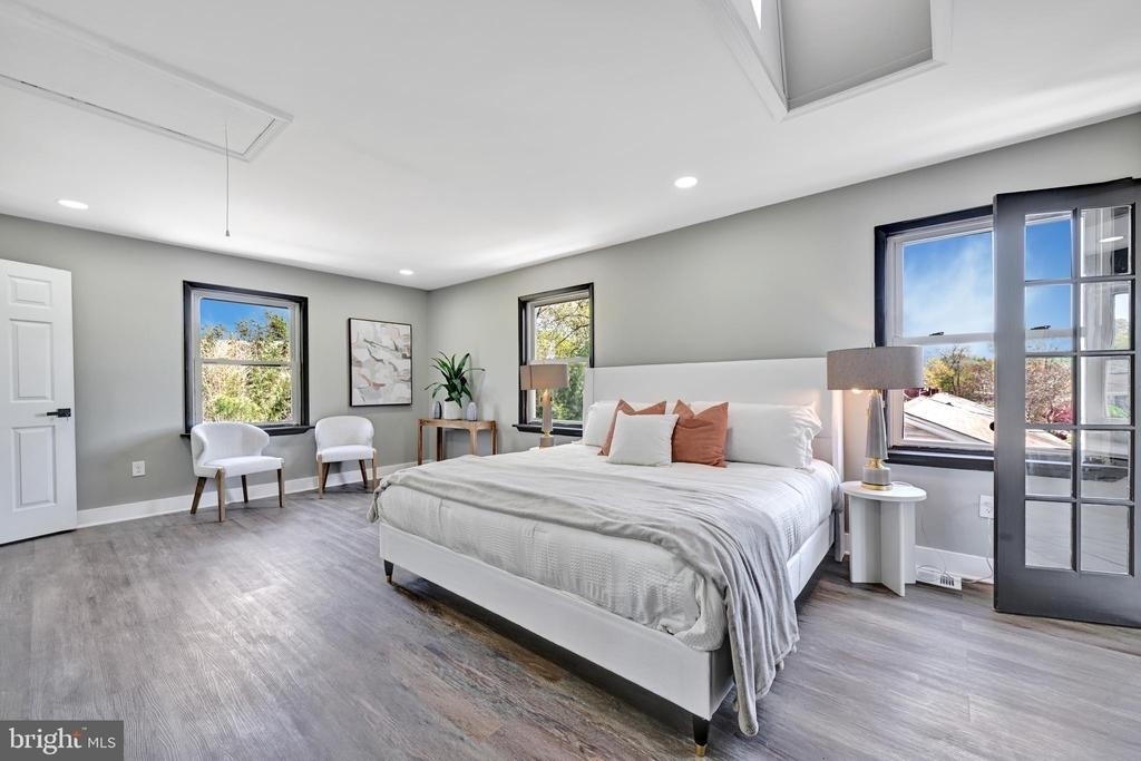 5008 Tuckerman Street - Photo 1