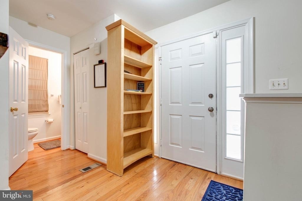 13547 Ambassador Drive - Photo 4