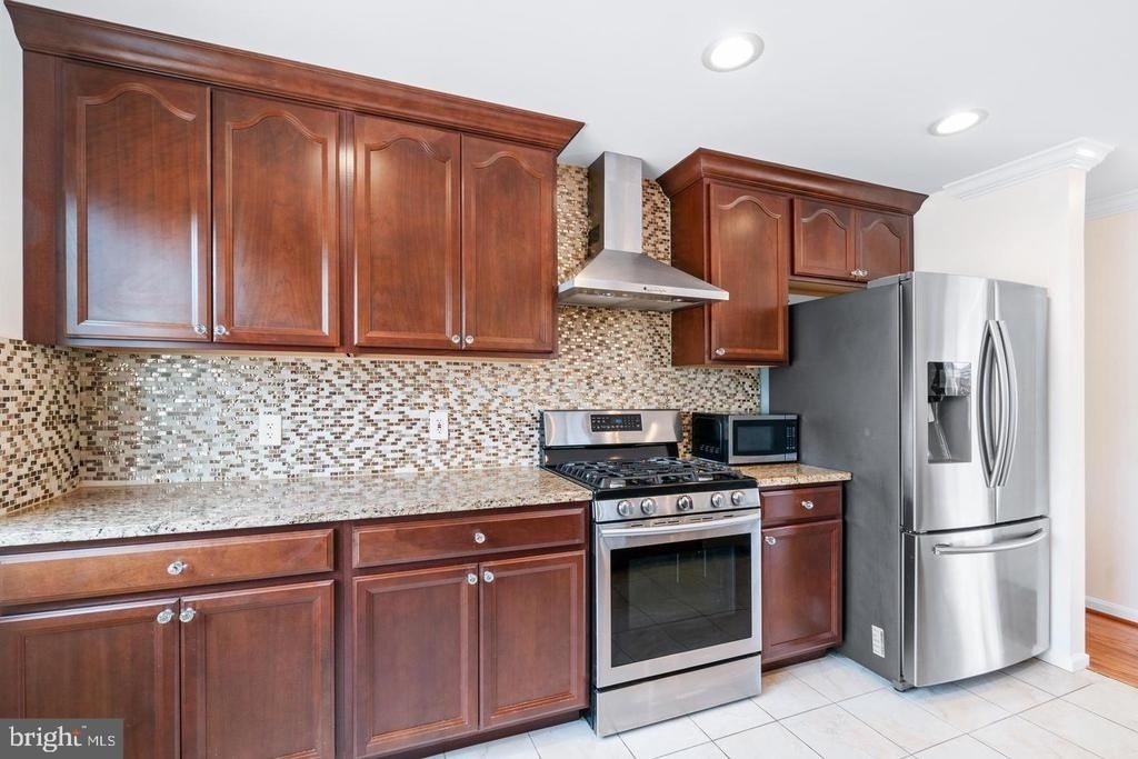 14236 Chadwick Lane - Photo 11
