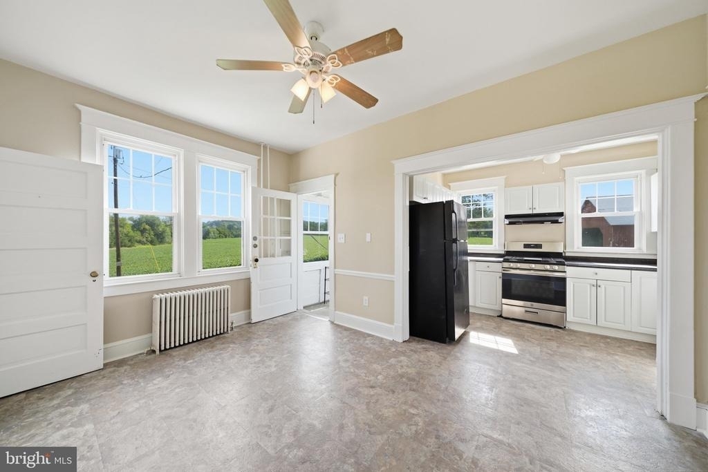 22422 Whites Ferry Road - Photo 34