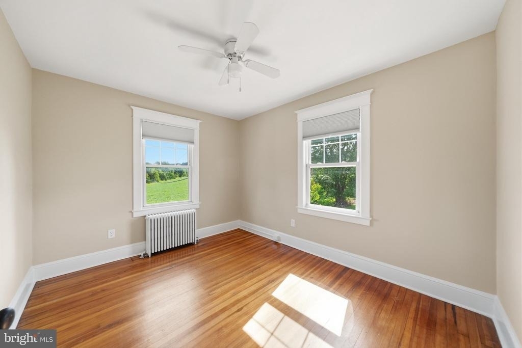 22422 Whites Ferry Road - Photo 49