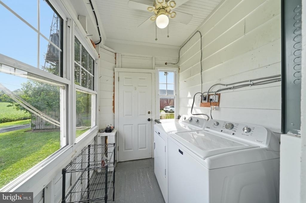 22422 Whites Ferry Road - Photo 35