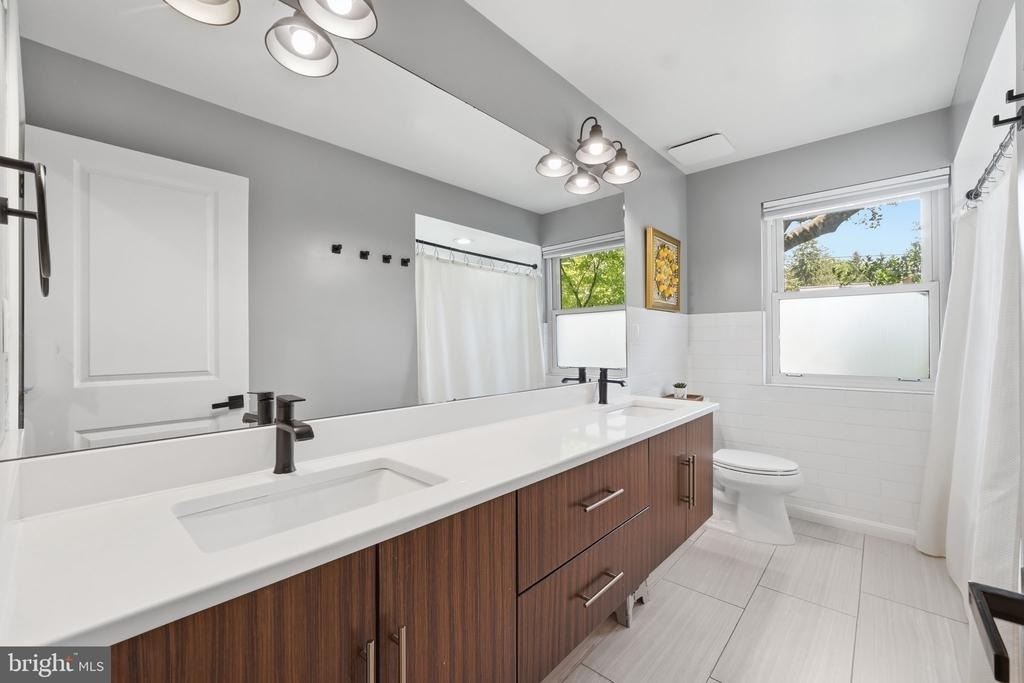 5902 Wilson Lane - Photo 20