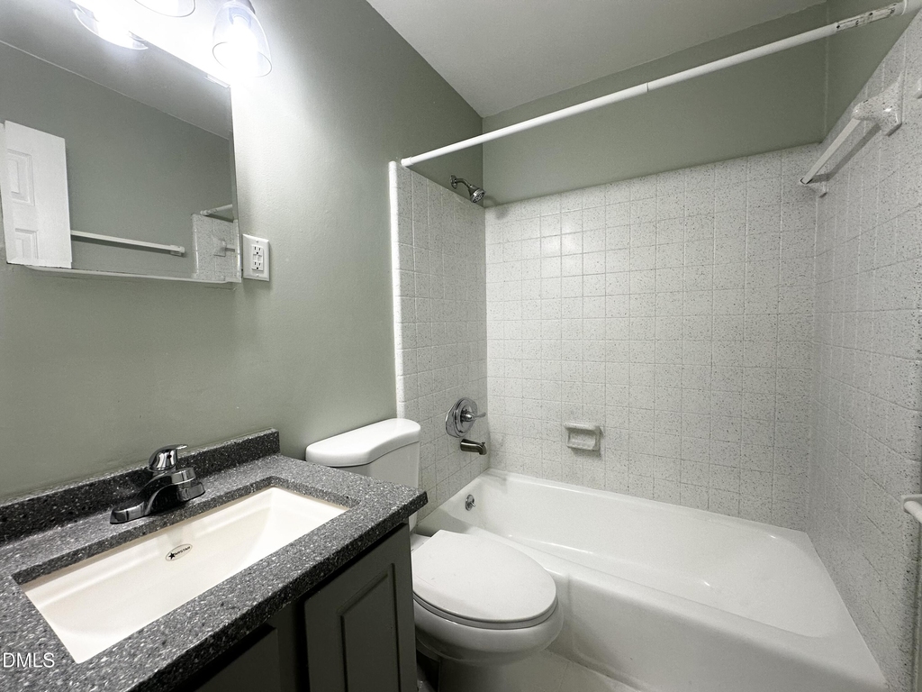 4808 Blue Bird Court - Photo 6