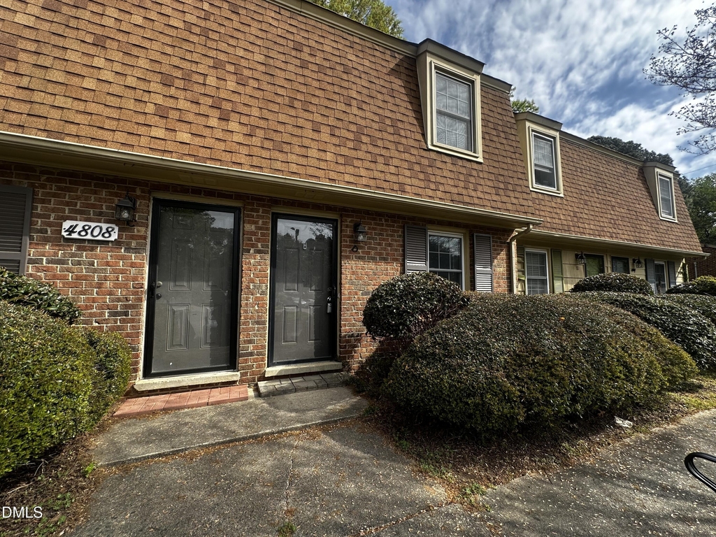 4808 Blue Bird Court - Photo 0