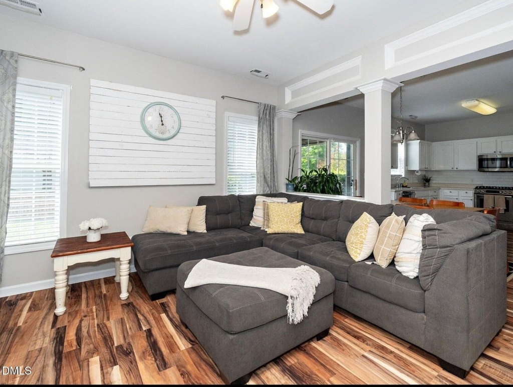 7850 Braefield Drive - Photo 7