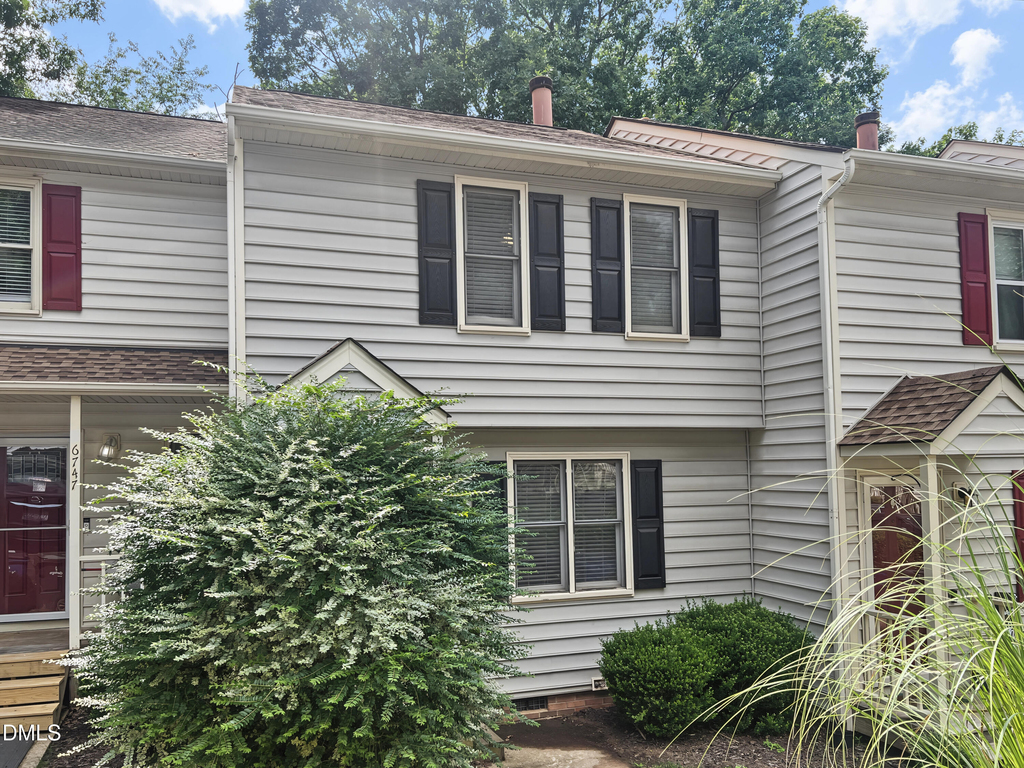 6749 Chauncey Drive - Photo 0