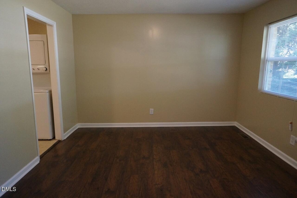 112 E Mciver Street - Photo 2