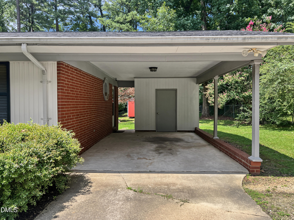 6909 Justice Drive - Photo 20