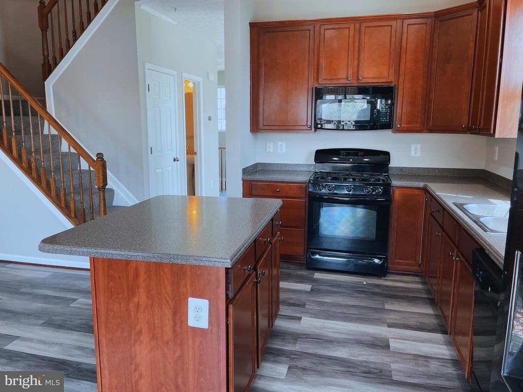 4747 Witchhazel Way - Photo 4