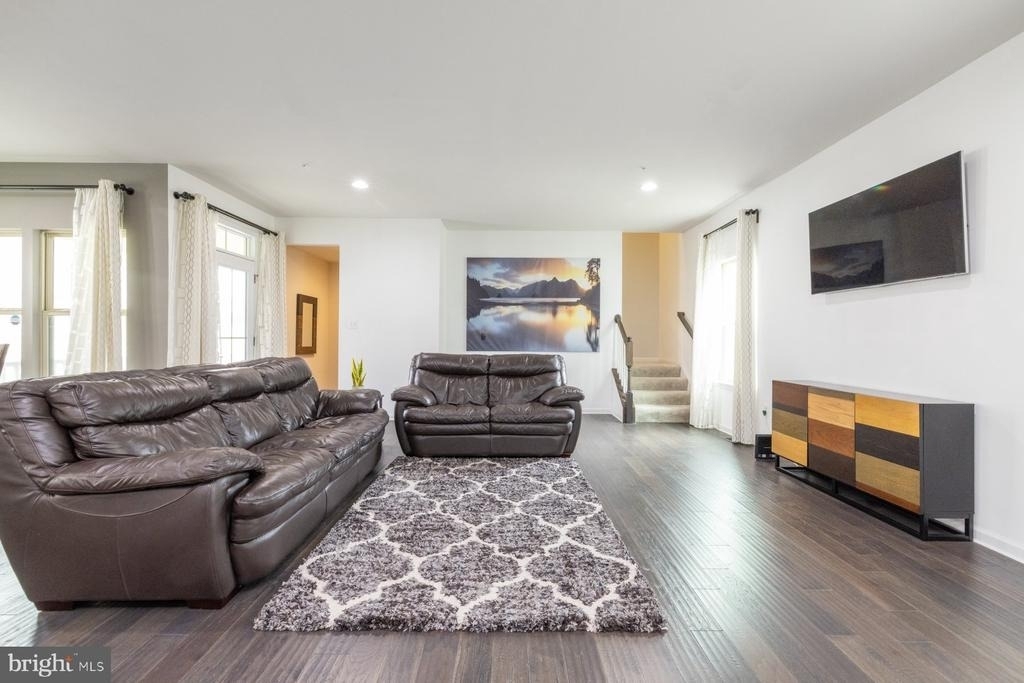 5861 Oakdale Village Road - Photo 6