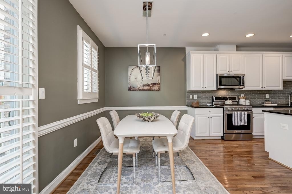 1236 Harbor Island Walk - Photo 17