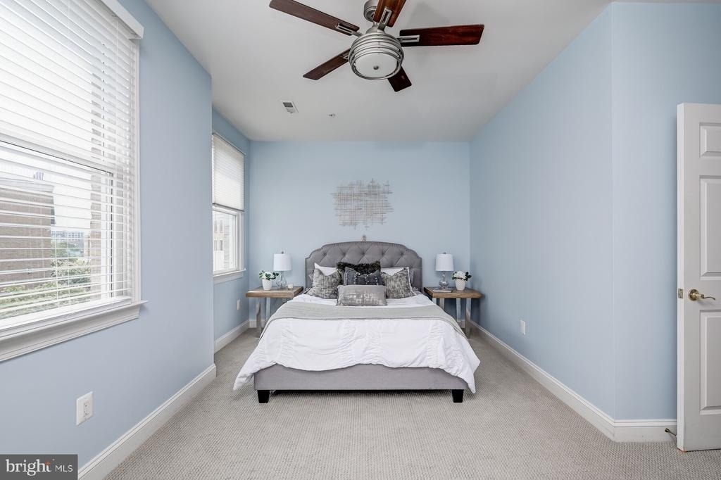 1236 Harbor Island Walk - Photo 25