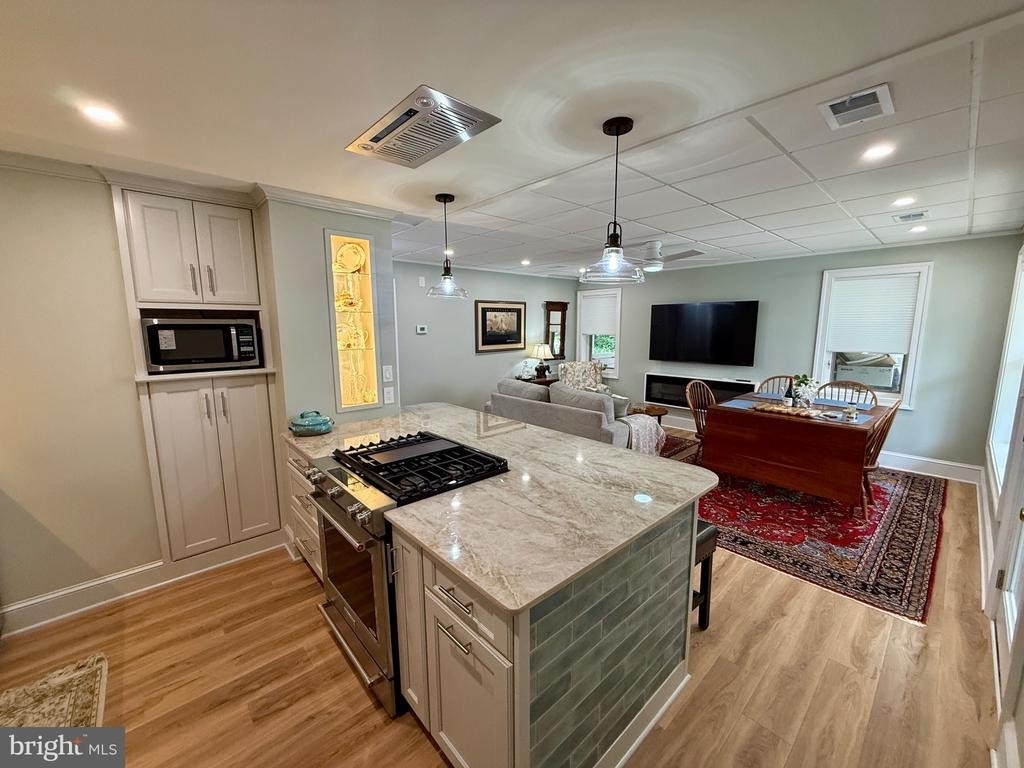110 Annapolis Street - Photo 1