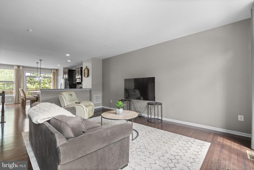 858 Nancy Lynn Lane - Photo 5