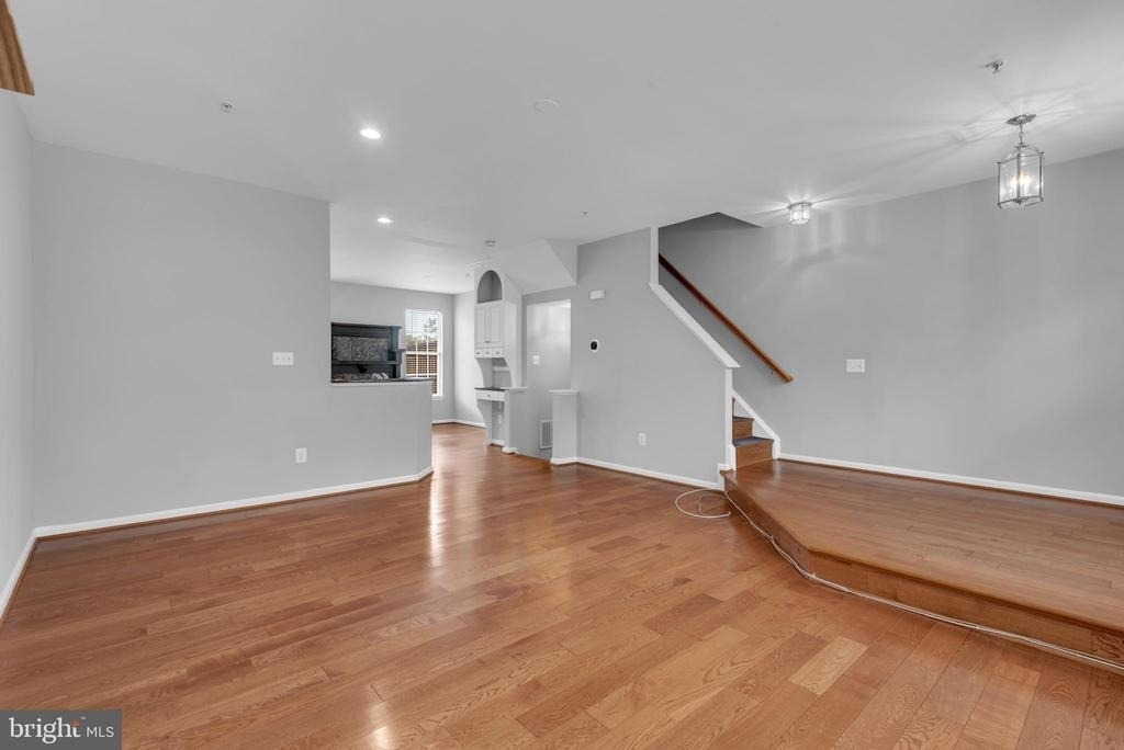 8195 Poinsett Terrace - Photo 27