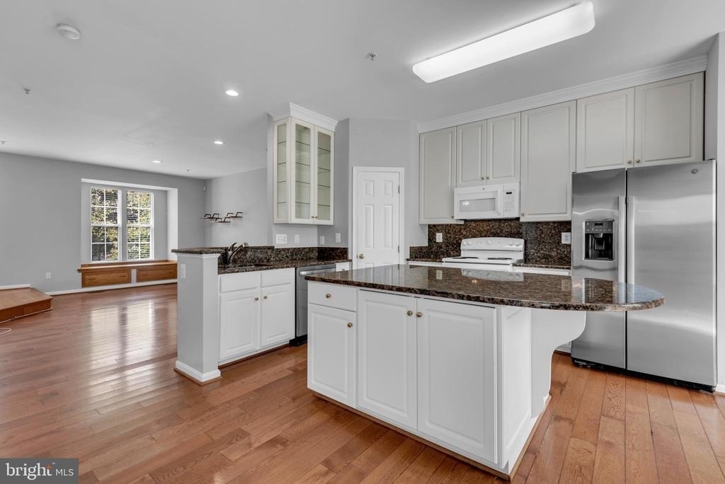 8195 Poinsett Terrace - Photo 15