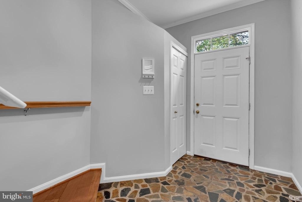 8195 Poinsett Terrace - Photo 2