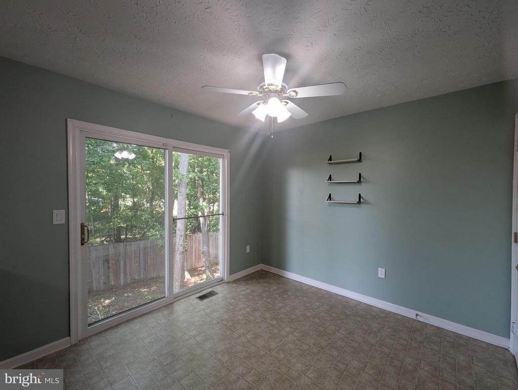 629 Tripp Creek Court - Photo 7