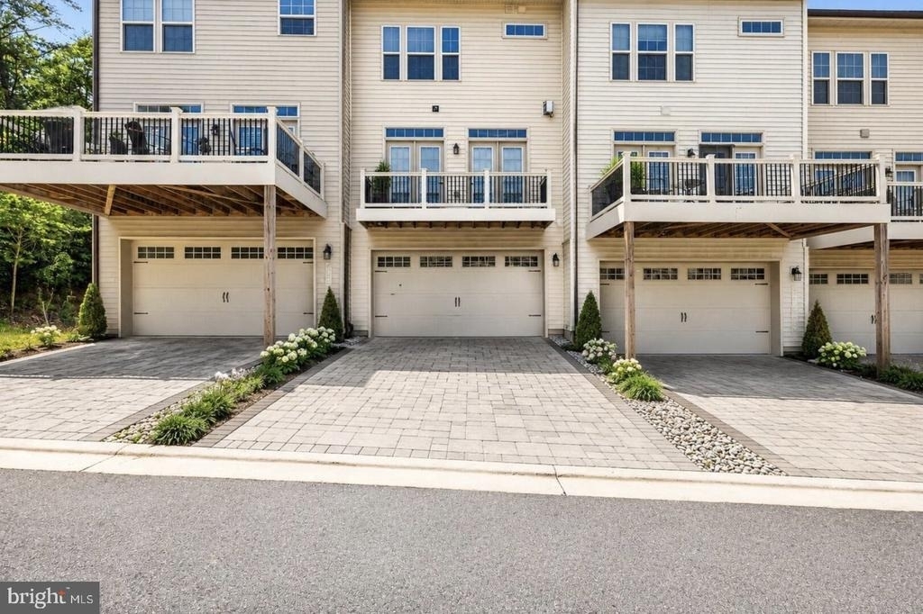 7314 Taylors Hill Lane - Photo 23