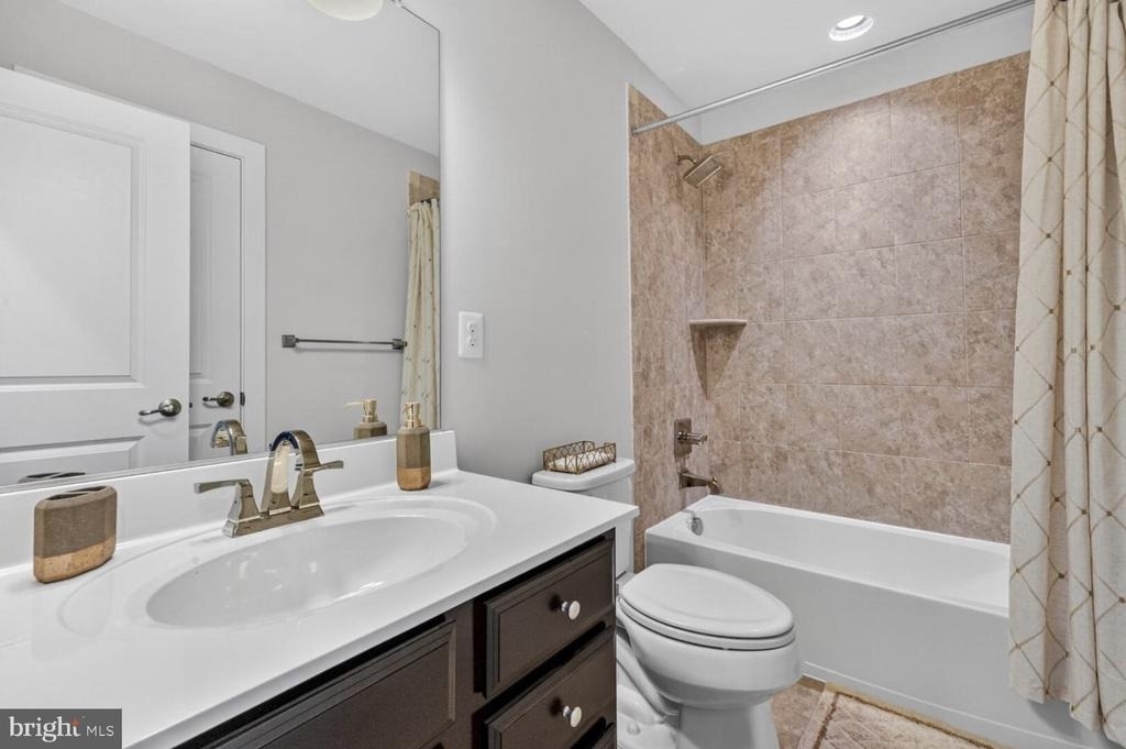 7314 Taylors Hill Lane - Photo 21