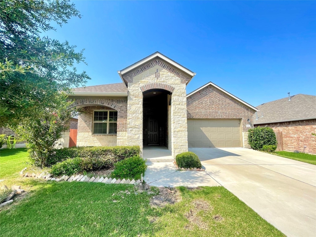 16412 Vescovo Ln - Photo 0