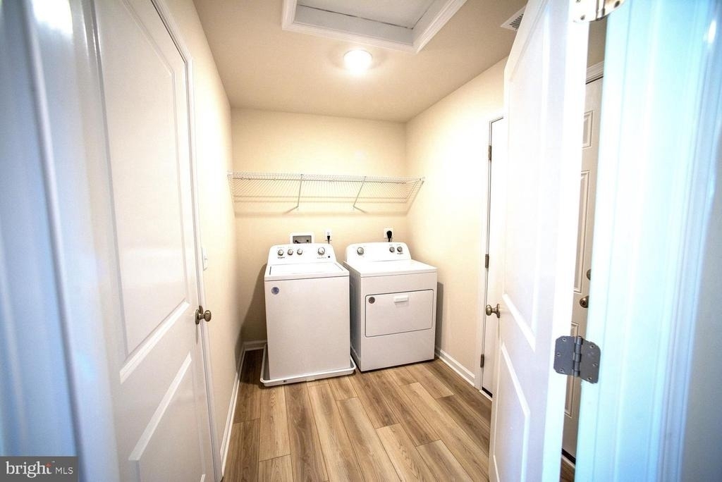 535 Hall Drive - Photo 9