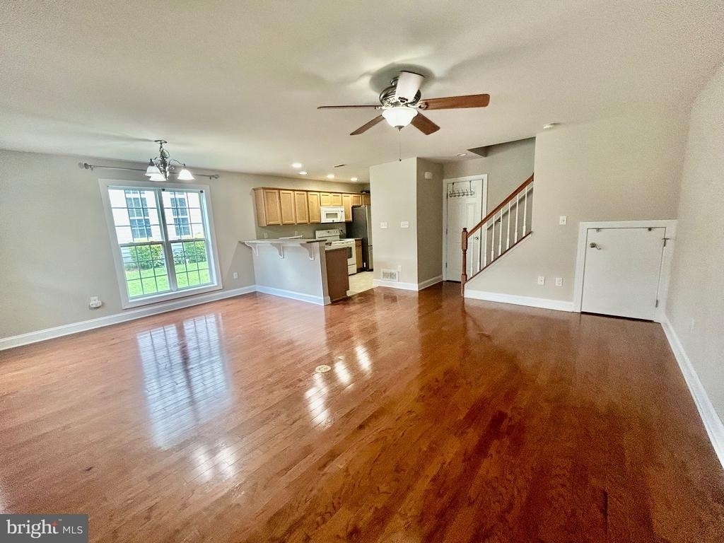116 Village Center Boulevard - Photo 3