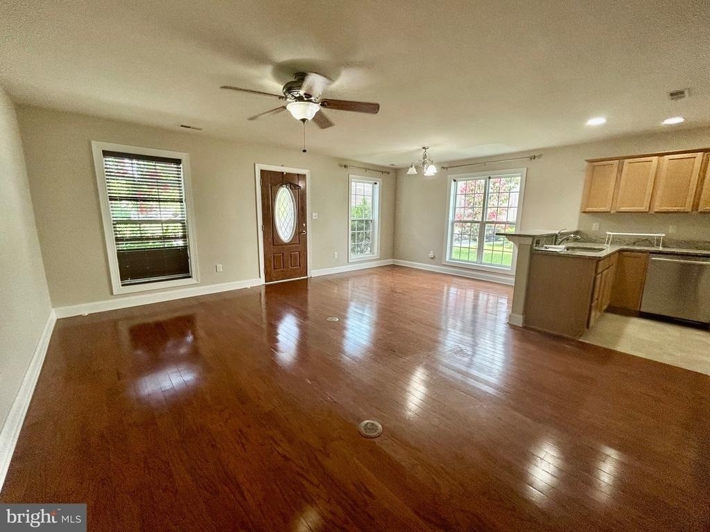 116 Village Center Boulevard - Photo 2
