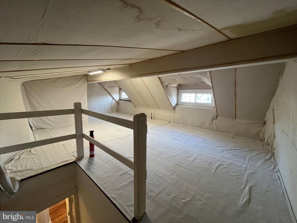2328 Ashmead Place Nw - Photo 8