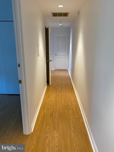 1251 Bank Street Nw - Photo 2