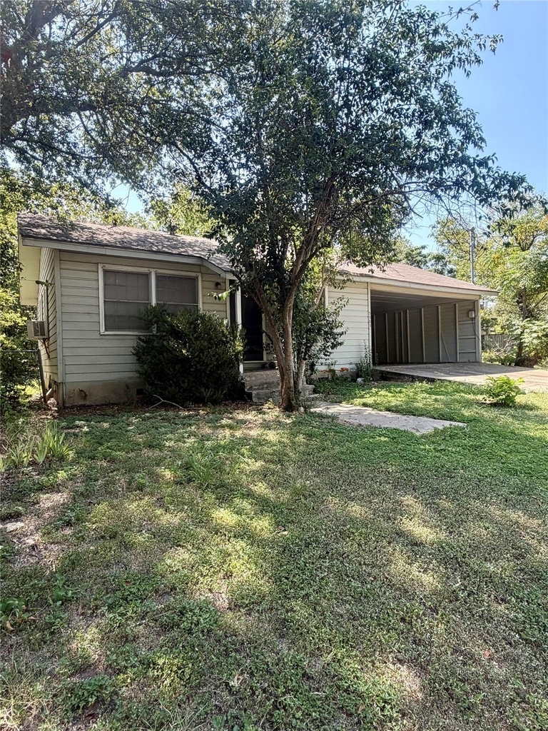5503 Joe Sayers Ave - Photo 0