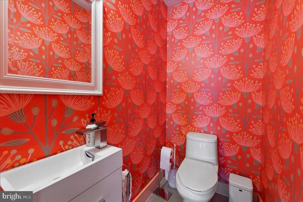 619 Harvard Street Nw - Photo 10