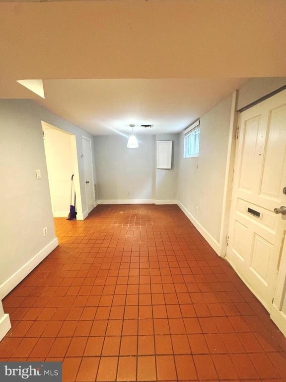 729 Massachusetts Avenue Ne - Photo 6