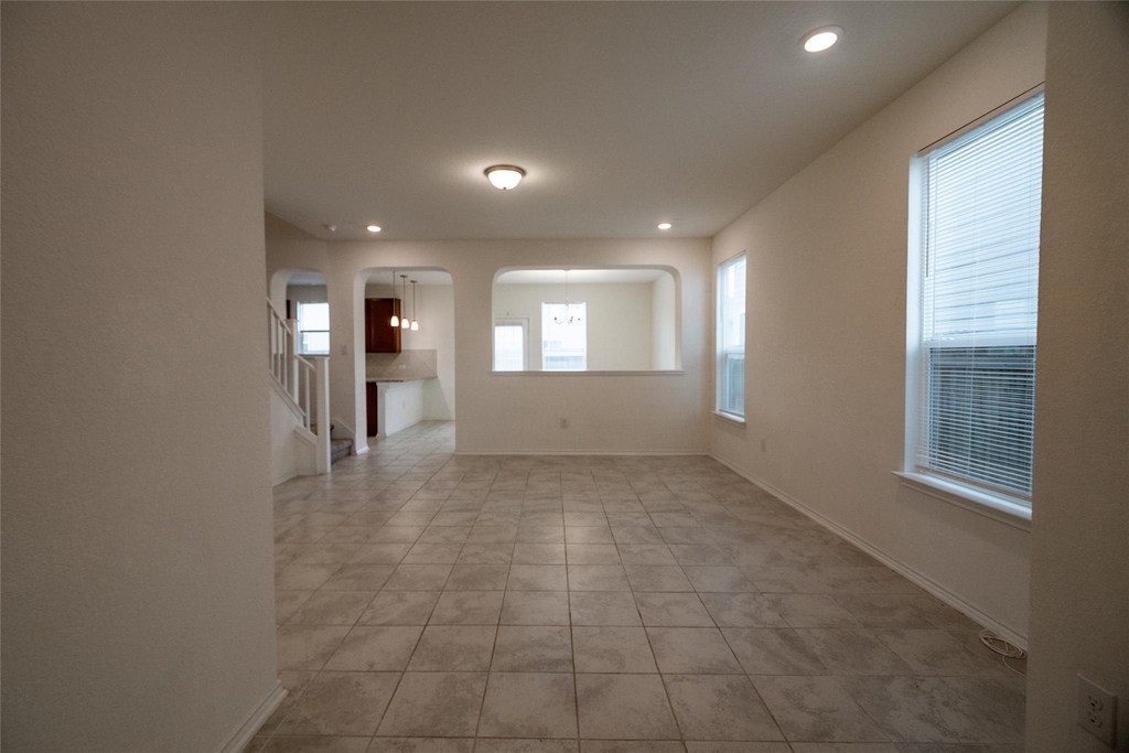 6412 Carriage Pines Dr - Photo 0