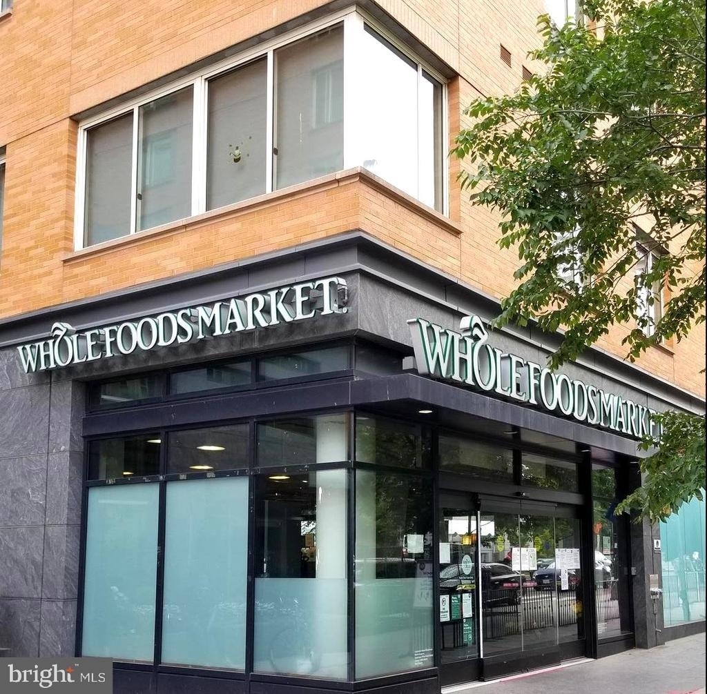 1010 25th Street Nw - Photo 31