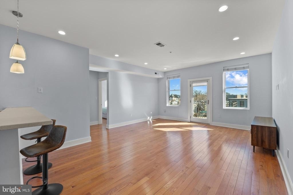 440 Rhode Island Avenue Nw - Photo 1