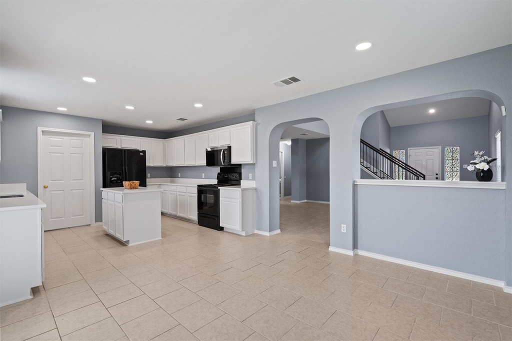 12629 James Polk St - Photo 11