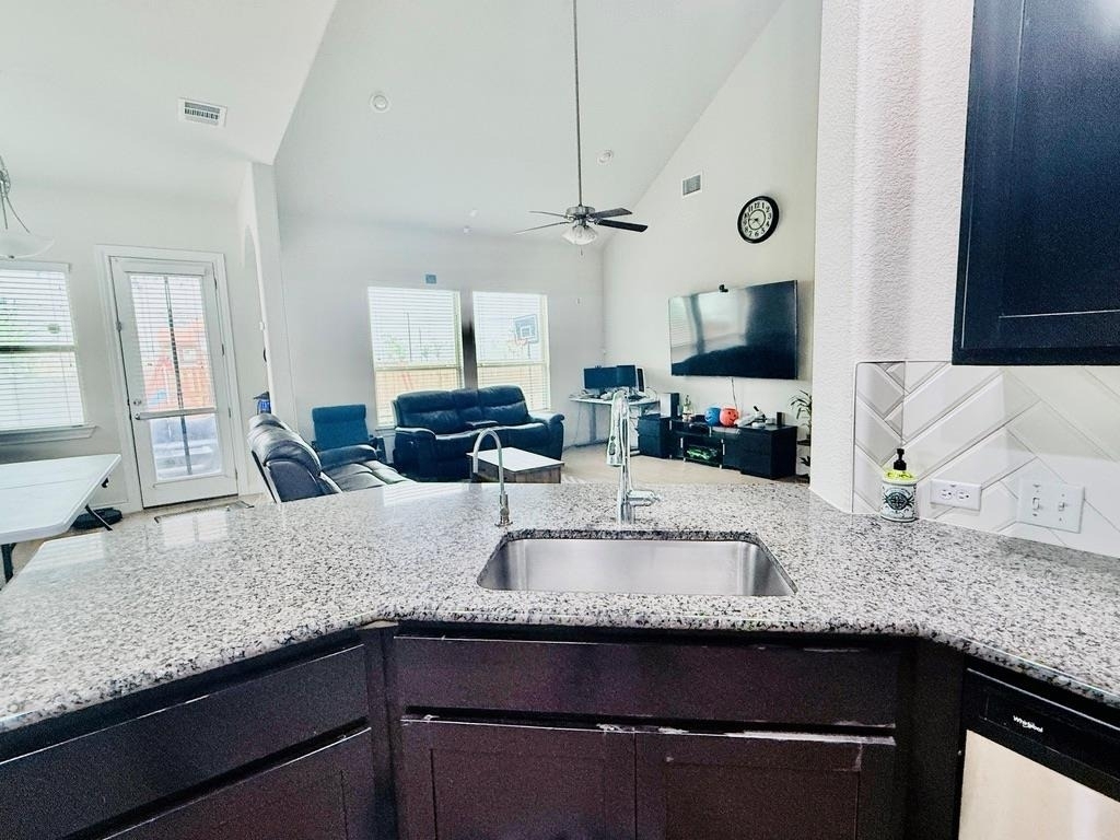 3925 Gildas Path - Photo 9