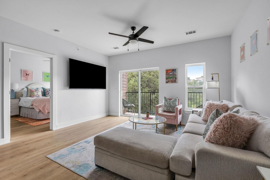 2500 Longview St - Photo 6