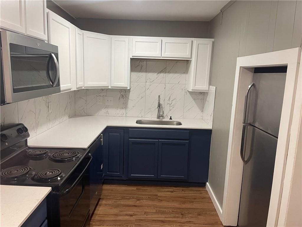 1113 Haynes St - Photo 4