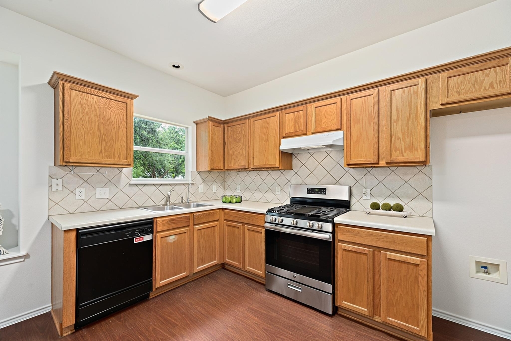3477 Flowstone Ln - Photo 10