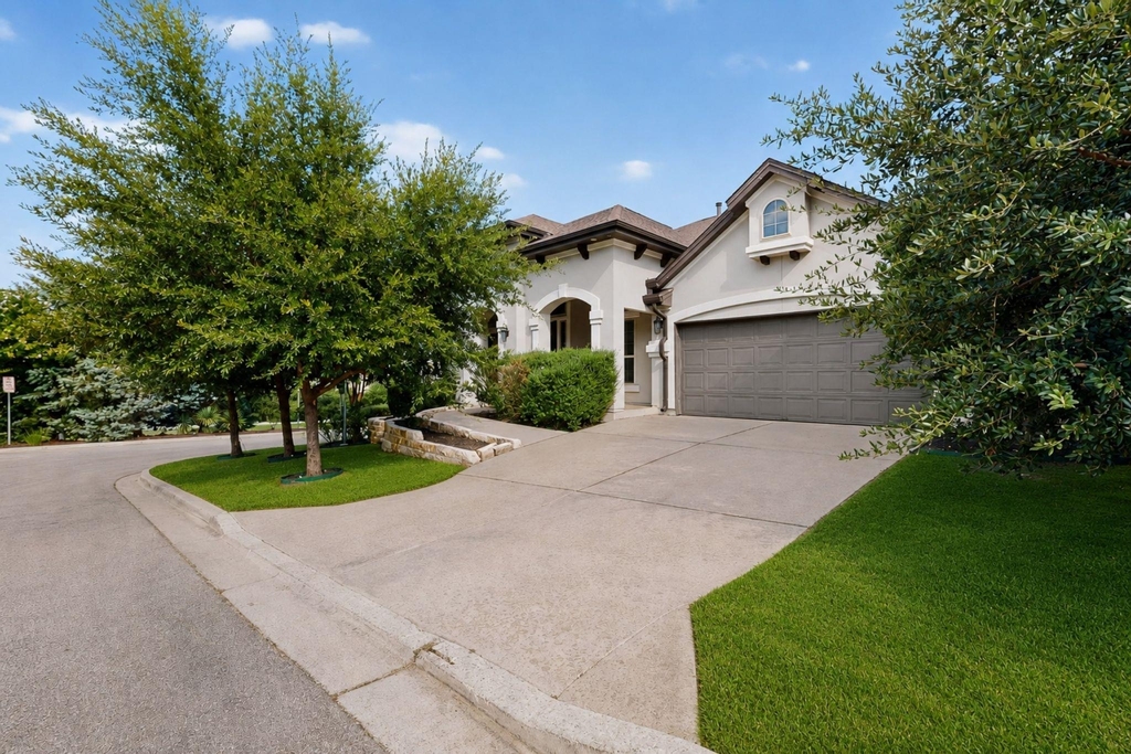 3904 Piana Pl - Photo 1