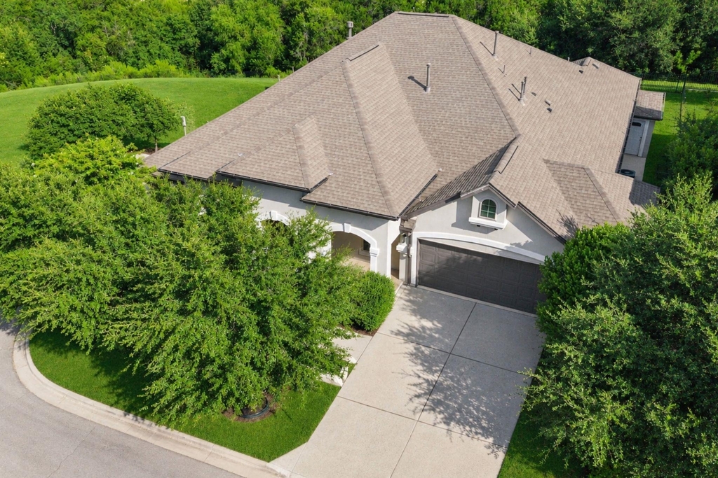 3904 Piana Pl - Photo 0