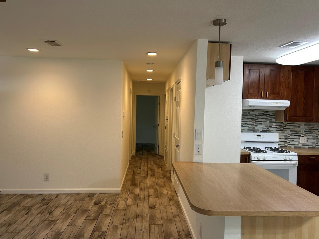 6512 Linda Ln - Photo 7